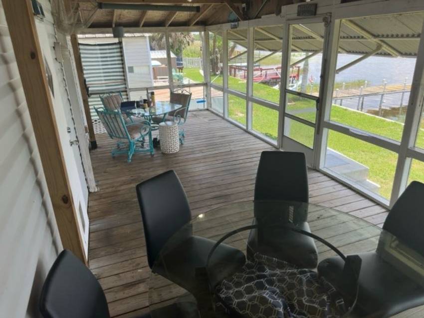 141 Lake Smart Drive a Winter Haven, FL Mobile or Manufactured Home for Sale